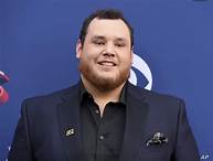 Artis Luke Combs